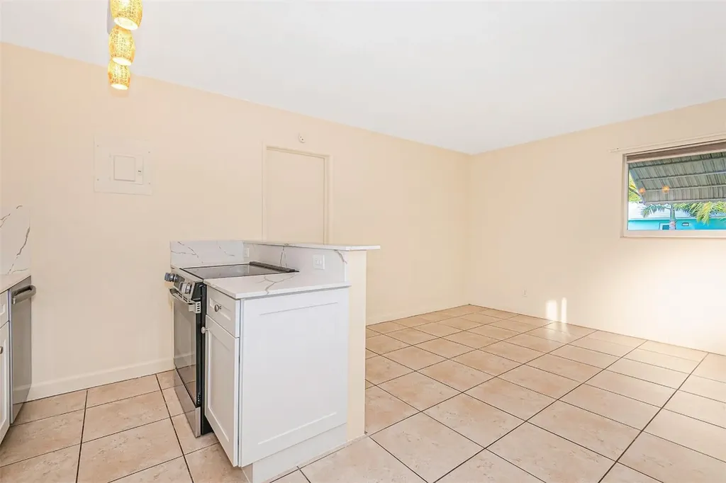 2581 NE 11th Court Pompano Beach FL 33062