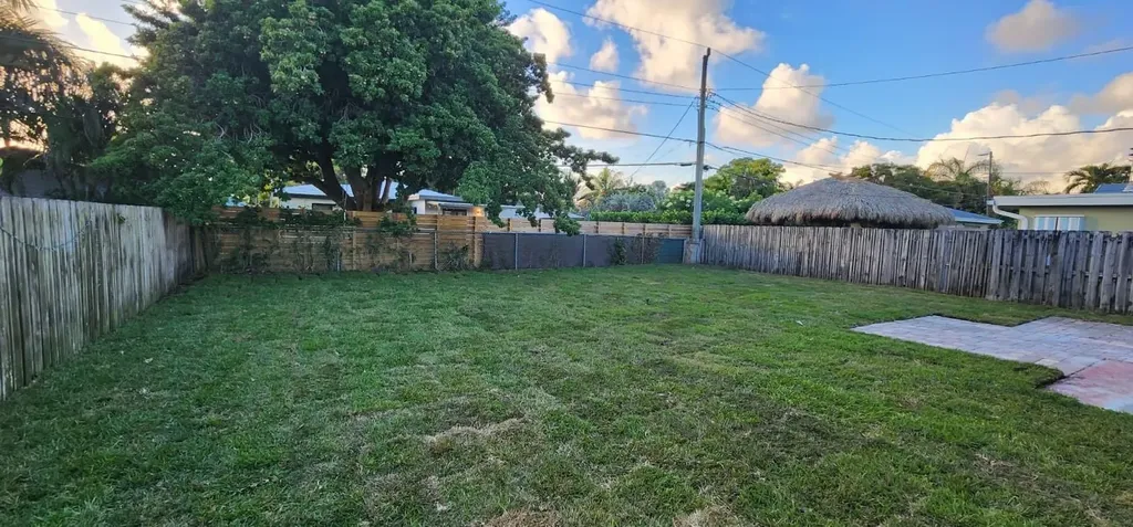 4841 NE 5th Terrace Fort Lauderdale FL 33334