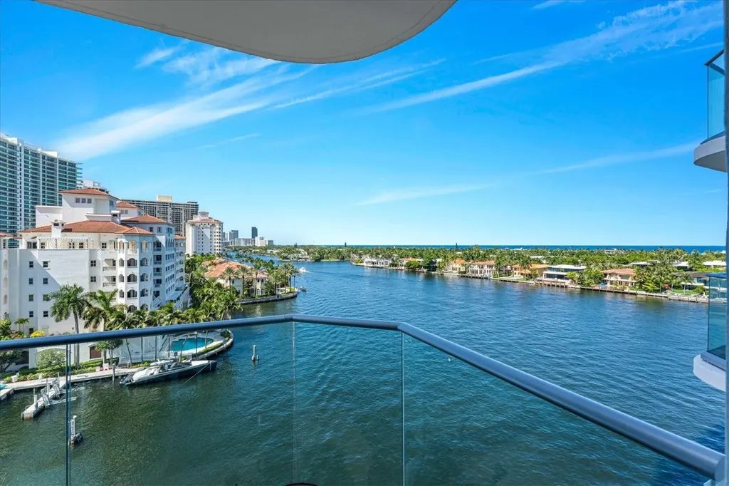 19707 Turnberry Way Aventura FL 33180