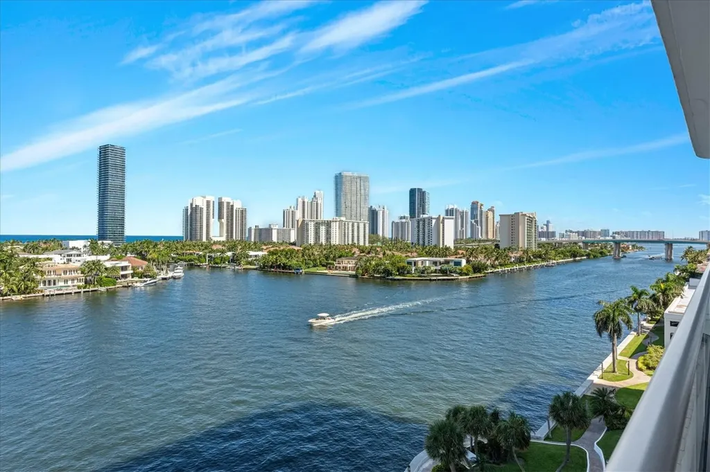 19707 Turnberry Way Aventura FL 33180