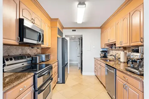 19707 Turnberry Way Aventura FL 33180