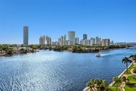 19707 Turnberry Way Aventura FL 33180