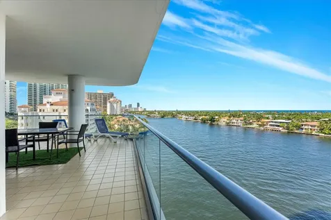 19707 Turnberry Way Aventura FL 33180