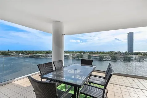 19707 Turnberry Way Aventura FL 33180