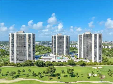 20301 W Country Club Drive Aventura FL 33180
