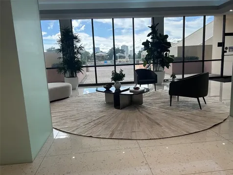 20301 W Country Club Drive Aventura FL 33180