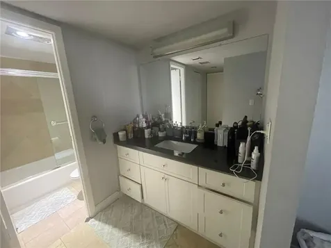 20301 W Country Club Drive Aventura FL 33180