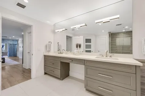 3041 NE 40th Court Fort Lauderdale FL 33308