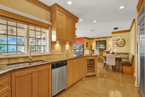 7 Saranac Road Sea Ranch Lakes FL 33308