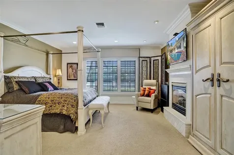 7 Saranac Road Sea Ranch Lakes FL 33308