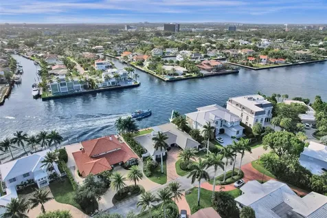 7 Saranac Road Sea Ranch Lakes FL 33308