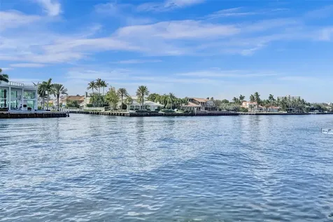 7 Saranac Road Sea Ranch Lakes FL 33308