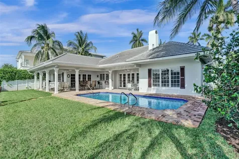 7 Saranac Road Sea Ranch Lakes FL 33308