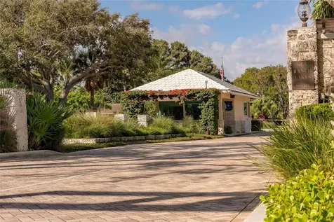 7 Saranac Road Sea Ranch Lakes FL 33308