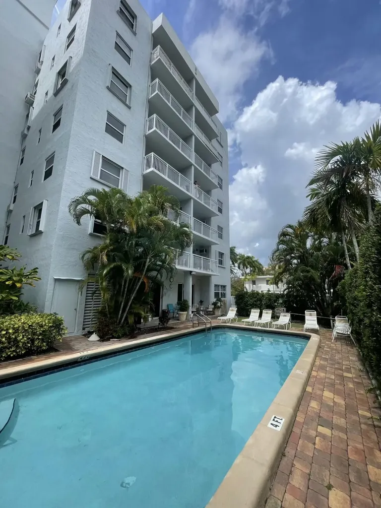 720 Orton Avenue Fort Lauderdale FL 33304