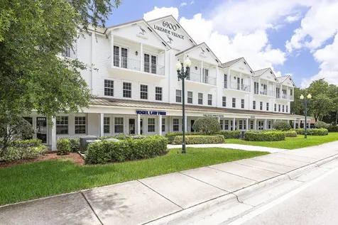 6848 Griffin Road Davie FL 33314