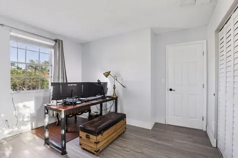 972 Azure Lane Weston FL 33326