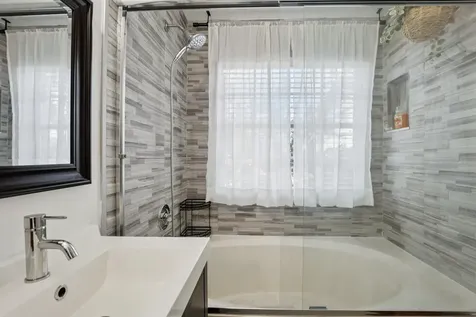 972 Azure Lane Weston FL 33326