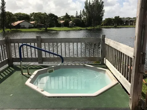 3680 Inverrary Drive Lauderhill FL 33319