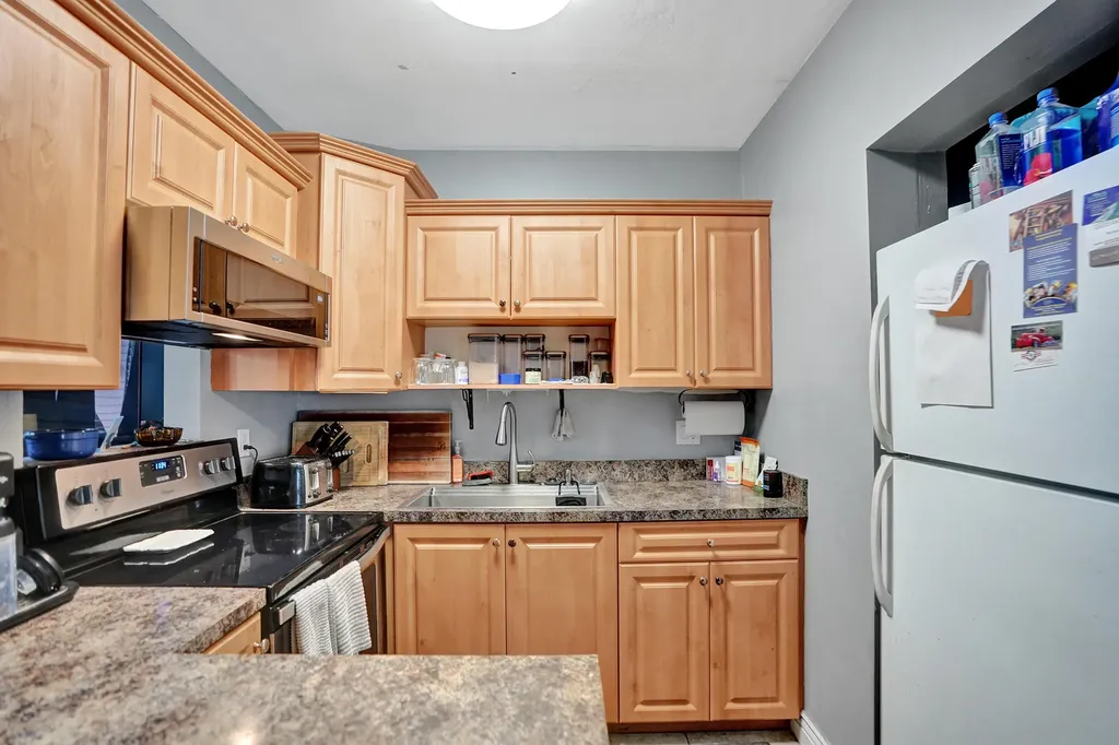 2461 NE 20th Avenue Lighthouse Point FL 33064