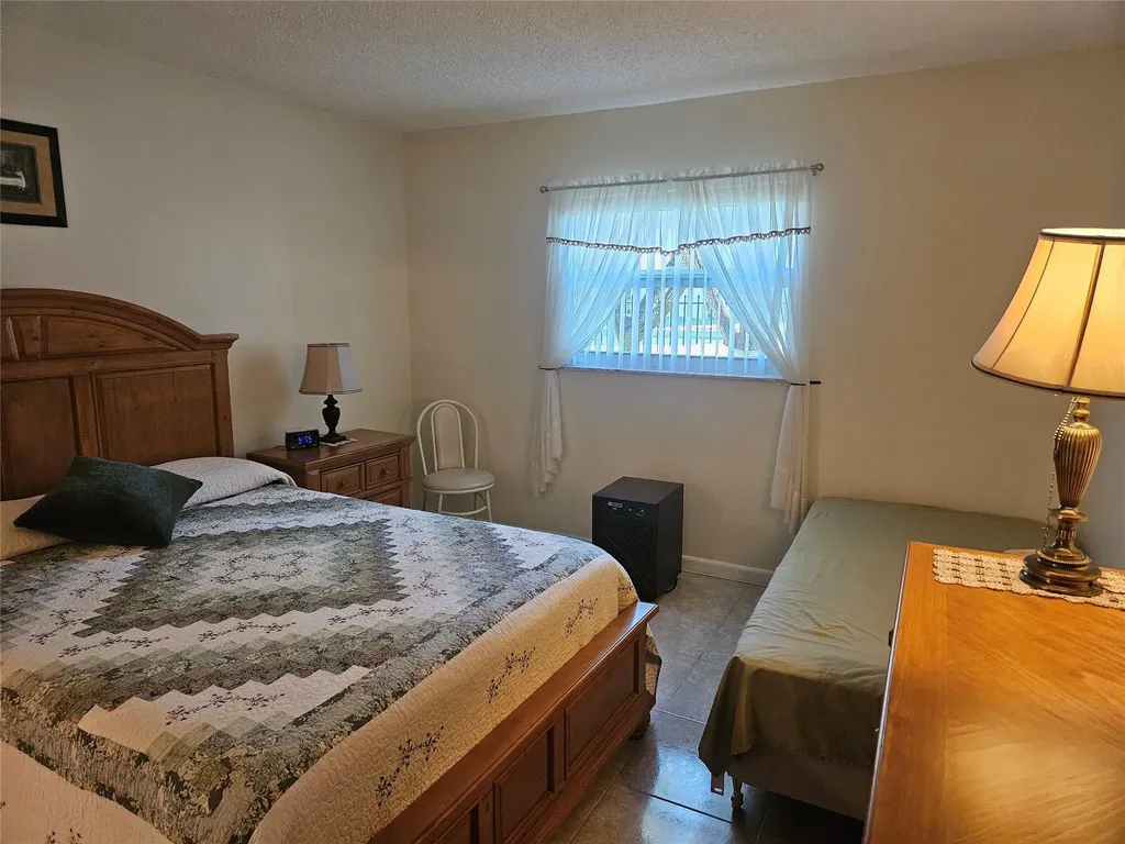 959 SE 2nd Avenue Deerfield Beach FL 33441