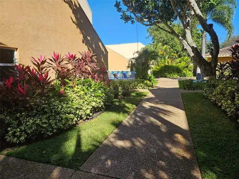 959 SE 2nd Avenue Deerfield Beach FL 33441