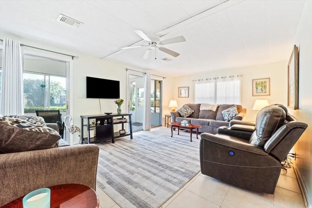 5389 NW 3rd Avenue Deerfield Beach FL 33064