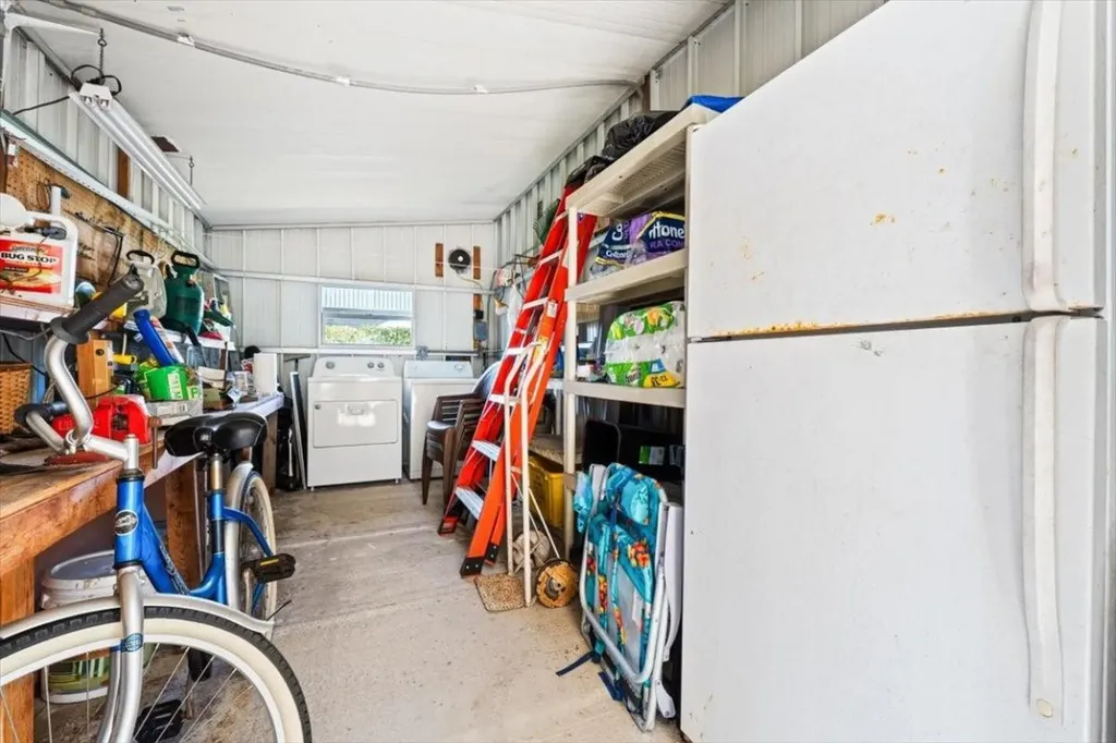 5389 NW 3rd Avenue Deerfield Beach FL 33064