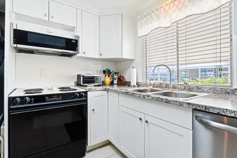 5389 NW 3rd Avenue Deerfield Beach FL 33064