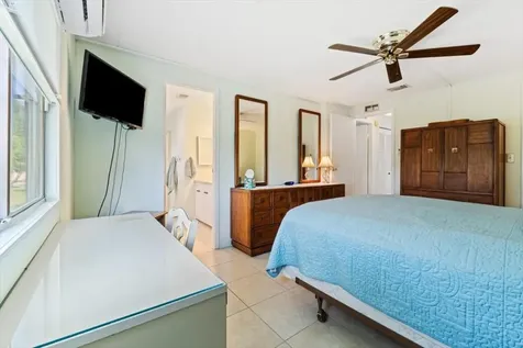 5389 NW 3rd Avenue Deerfield Beach FL 33064