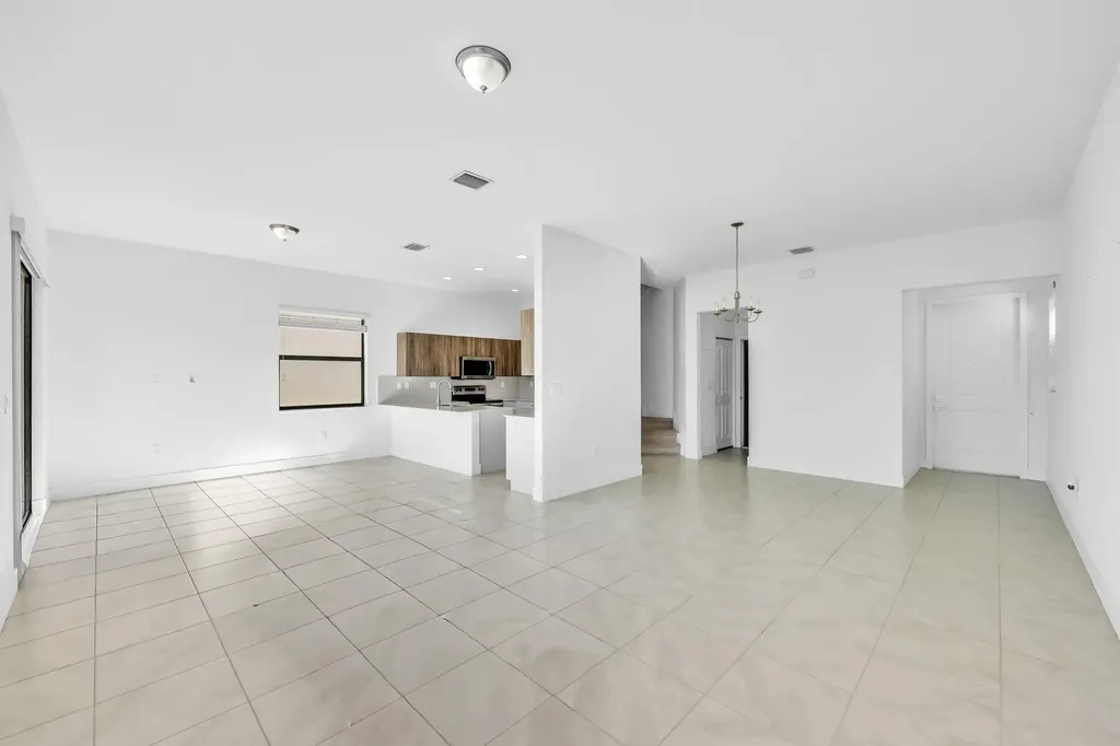 5650 Agostino Way Ave Maria FL 34142