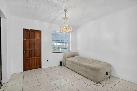 269 NE 110th Terrace Miami FL 33161