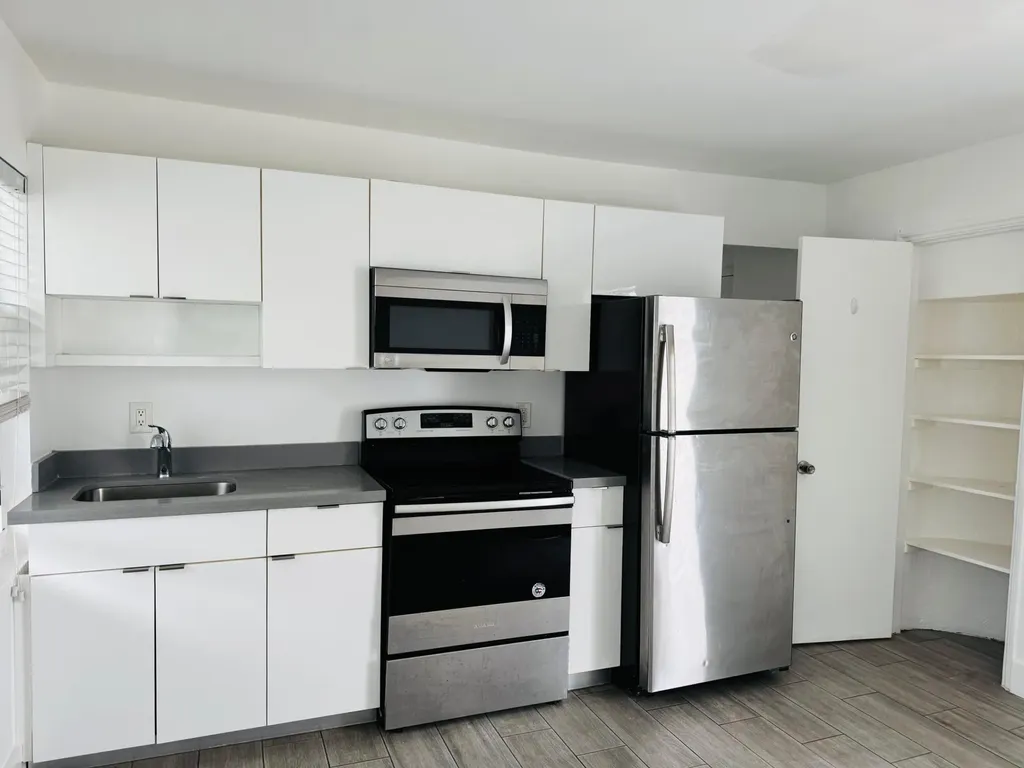 7910 Abbott Avenue Miami Beach FL 33141
