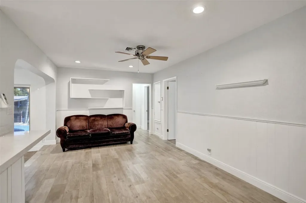 2160 NE 44th Court Lighthouse Point FL 33064