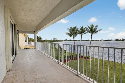 1071 SW 171st Terrace Pembroke Pines FL 33027