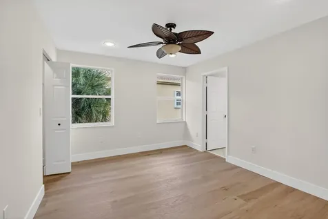 1071 SW 171st Terrace Pembroke Pines FL 33027