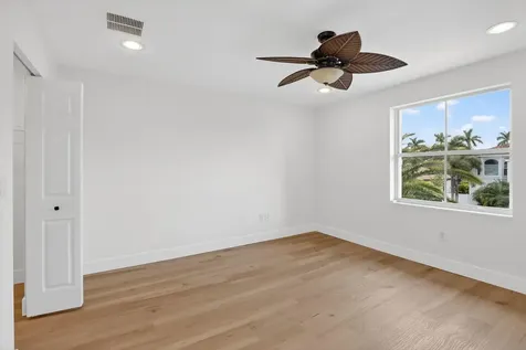 1071 SW 171st Terrace Pembroke Pines FL 33027