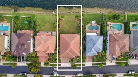 1071 SW 171st Terrace Pembroke Pines FL 33027