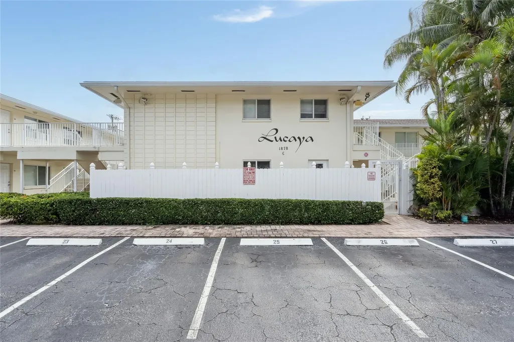 1878 NE 46th Street Fort Lauderdale FL 33308
