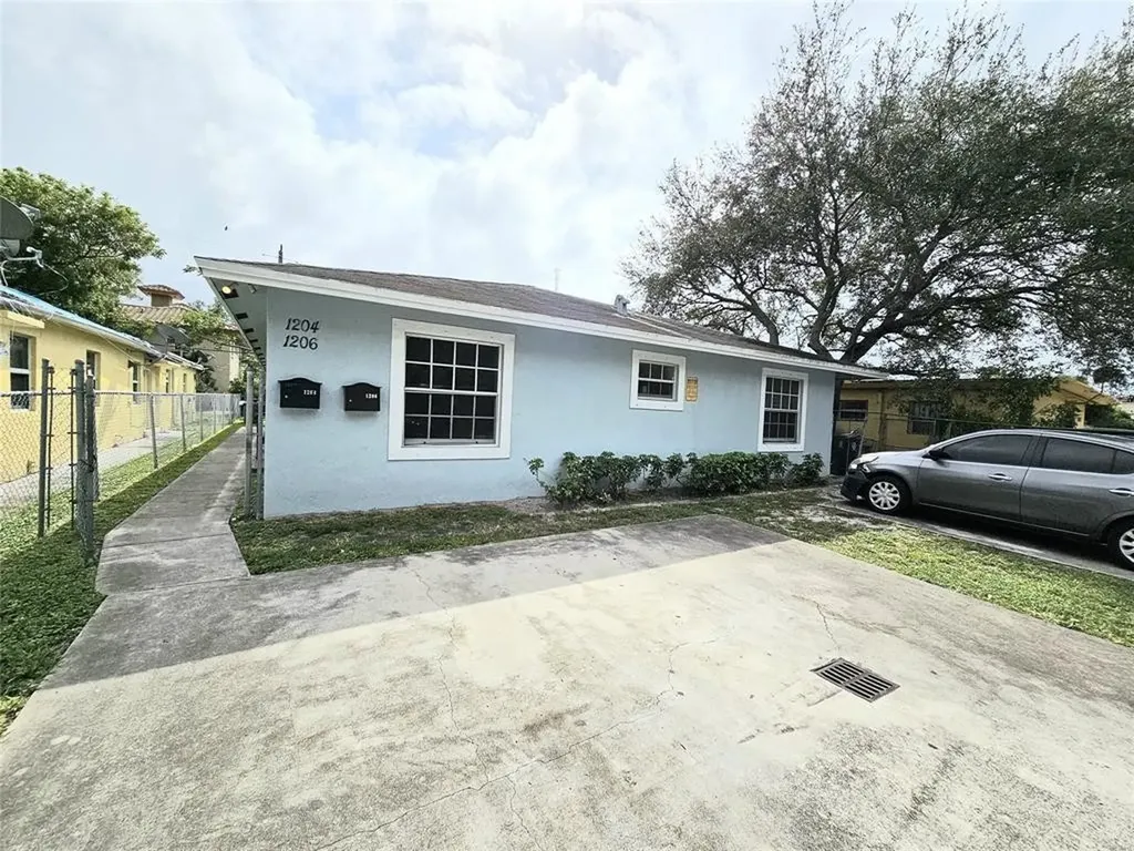 1204 NW 3rd Street Fort Lauderdale FL 33311