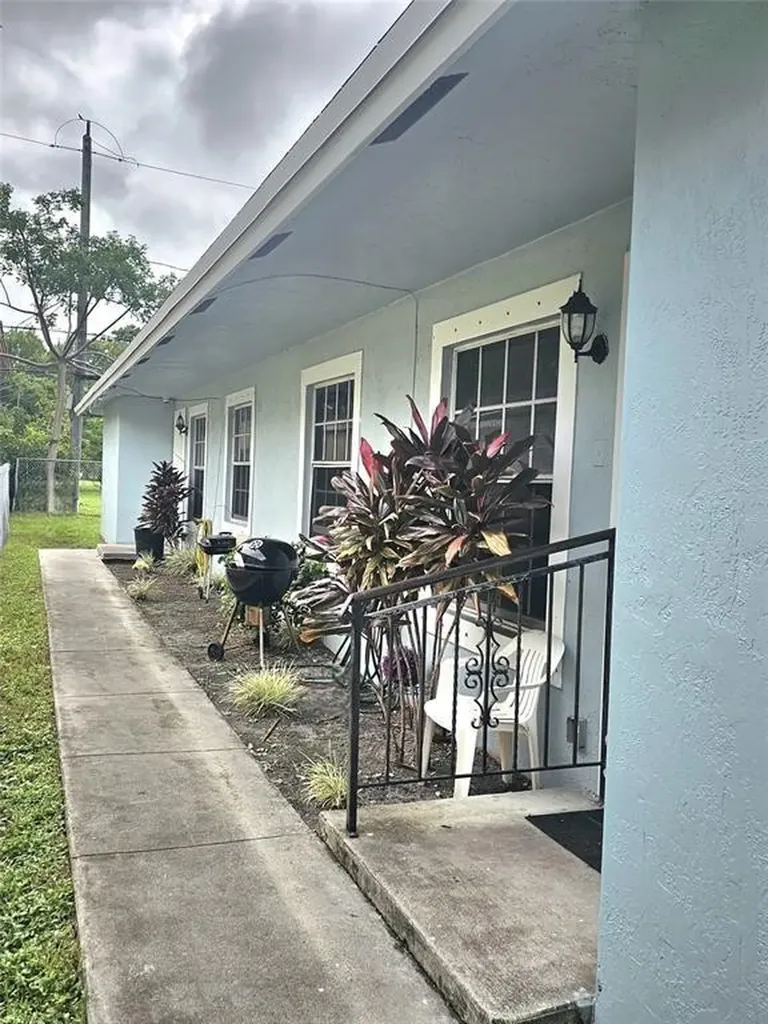 1204 NW 3rd Street Fort Lauderdale FL 33311