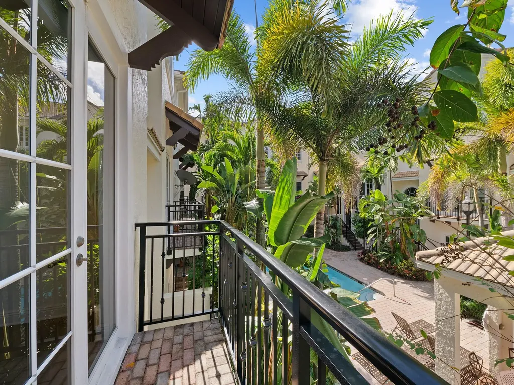 510 SE 7th Street Fort Lauderdale FL 33301