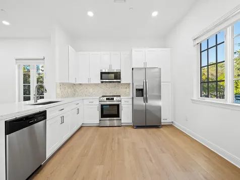 510 SE 7th Street Fort Lauderdale FL 33301