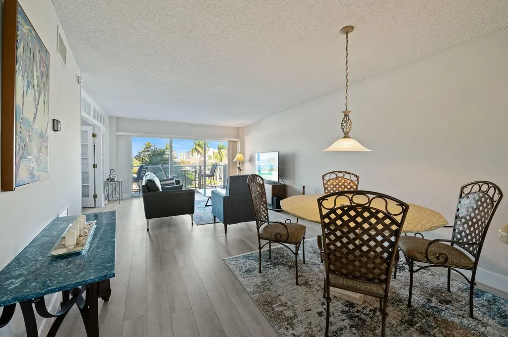 140 NE 28th Avenue Pompano Beach FL 33062