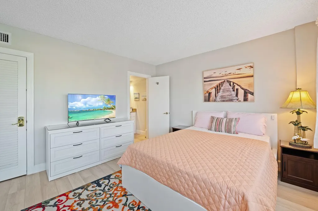 140 NE 28th Avenue Pompano Beach FL 33062