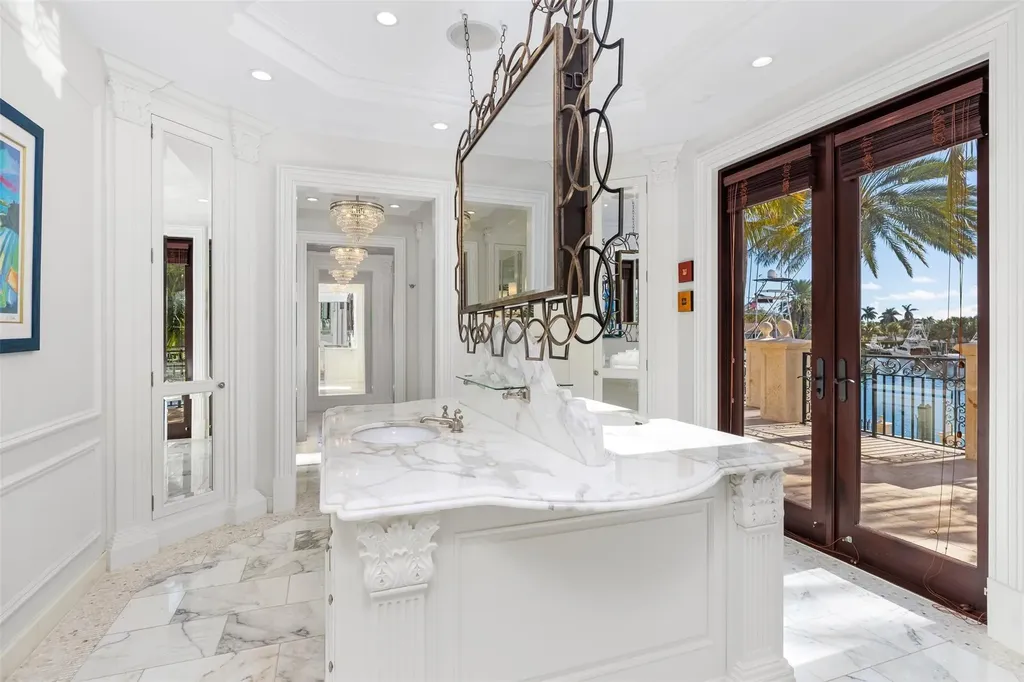 2430 Del Lago Drive Fort Lauderdale FL 33316