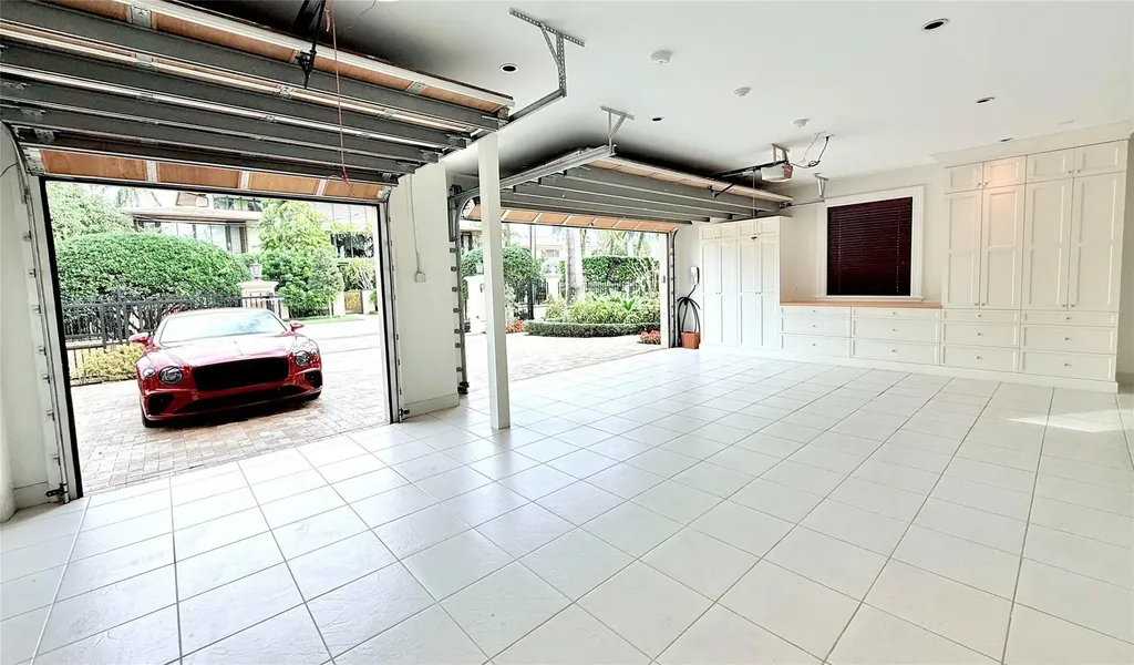 2430 Del Lago Drive Fort Lauderdale FL 33316