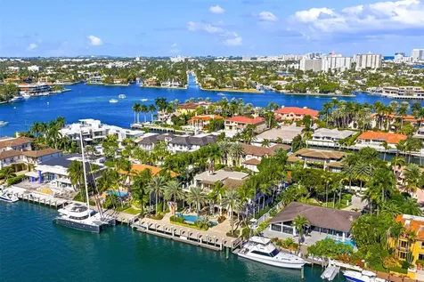 2430 Del Lago Drive Fort Lauderdale FL 33316