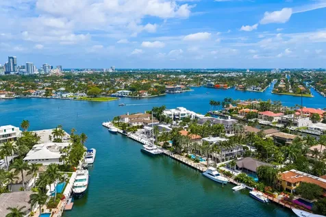 2430 Del Lago Drive Fort Lauderdale FL 33316