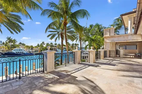 2430 Del Lago Drive Fort Lauderdale FL 33316